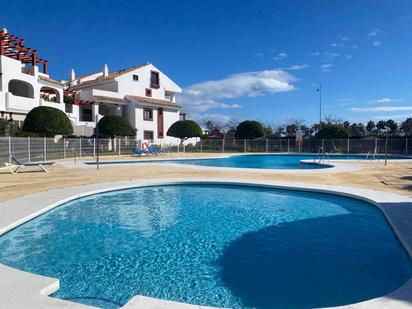 Piscina de Planta baixa en venda en Marbella amb Aire condicionat, Terrassa i Traster