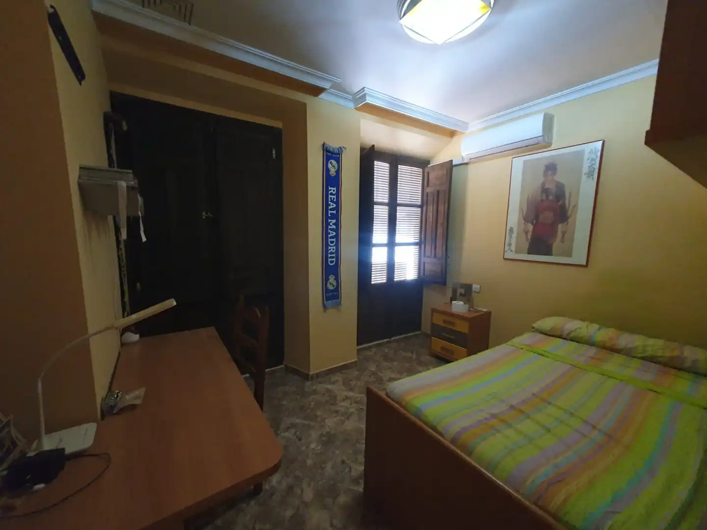 Dormitori de Casa o xalet en venda en Guadix amb Terrassa i Moblat