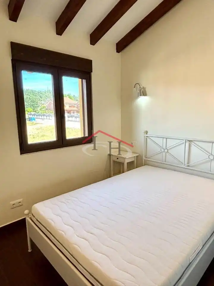 Habitación de Casa adosada en venta en Sariegos con Calefacción, Jardín privado y Terraza