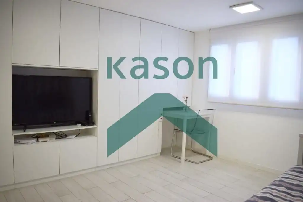 Habitación de Piso en venta en Madrid con Aire acondicionado, Calefacción y Trastero