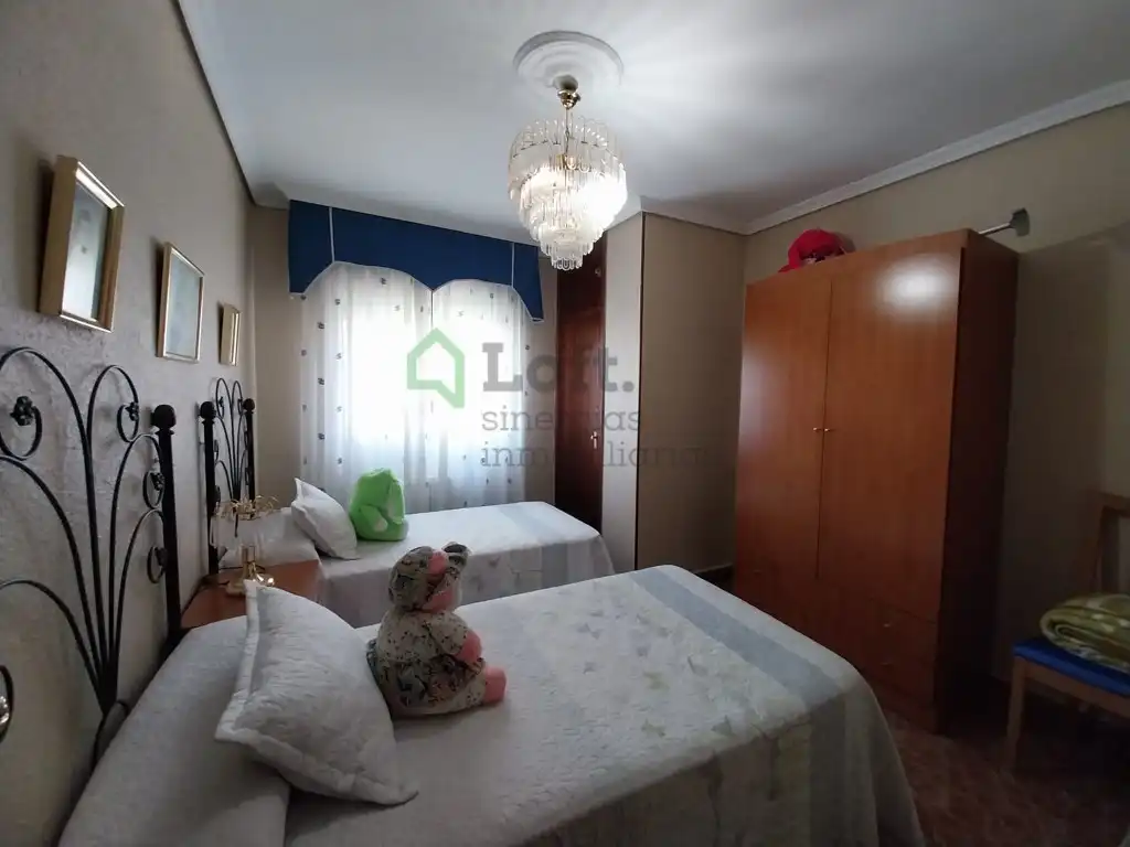 Bedroom of Flat for sale in Badajoz  with Air Conditioner and Terrace