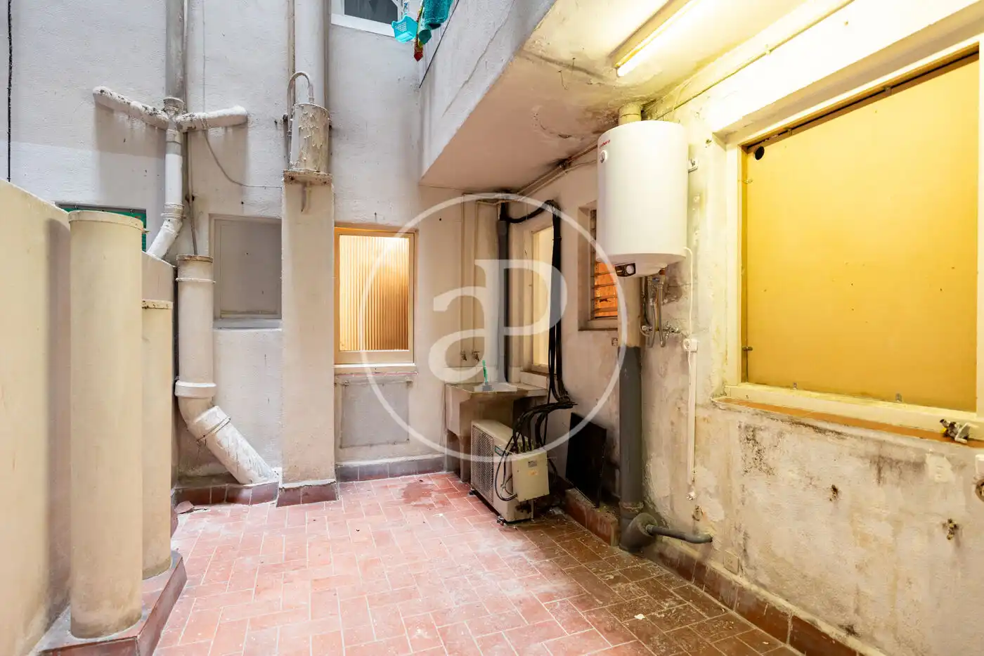 Piso en venta en Barcelona con Aire acondicionado, Calefacción y Balcón