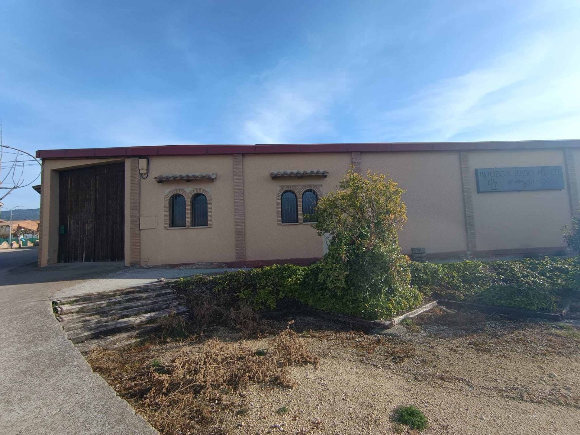 Exterior view of Industrial buildings for sale in Estadilla