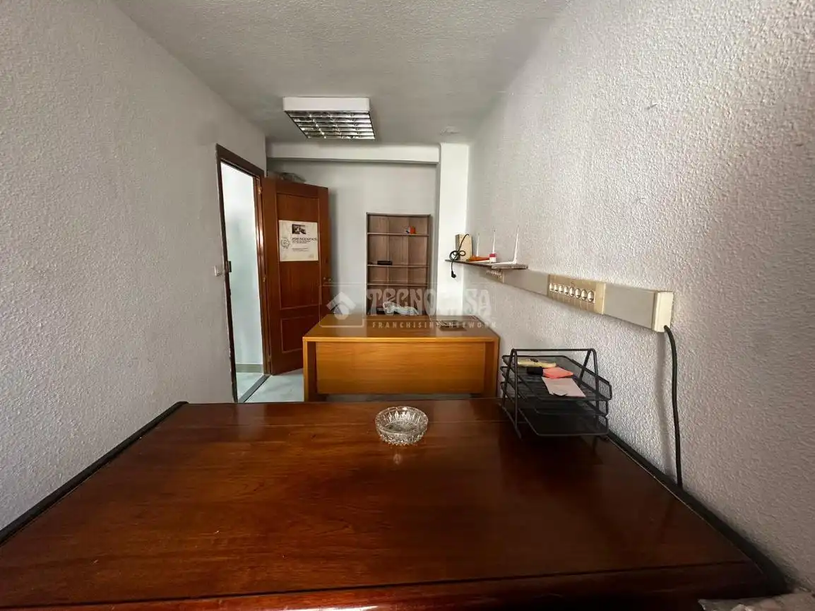 Oficina en venta en Málaga