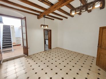 Adosado con balcón en venta en Canet de Mar