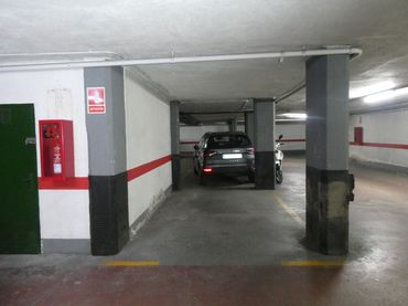 Individual en venta en Carrer Canonge Domènech 21