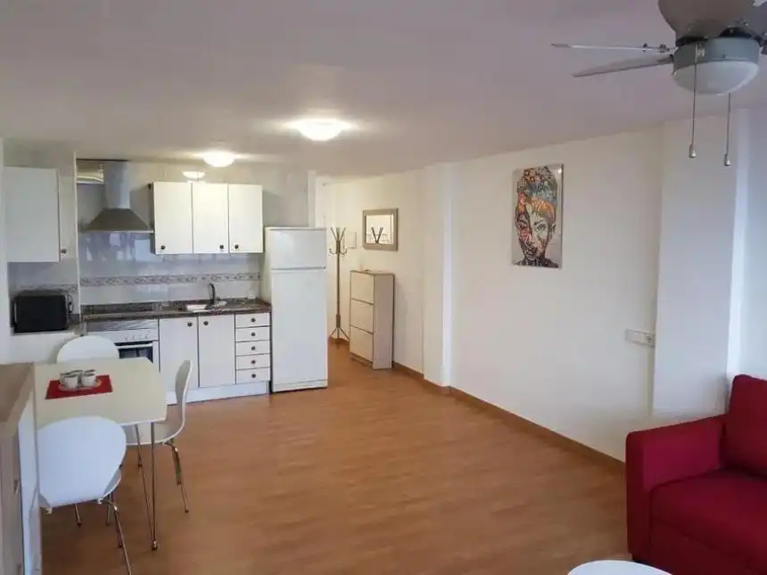 Piso en venta en Alicante / Alacant