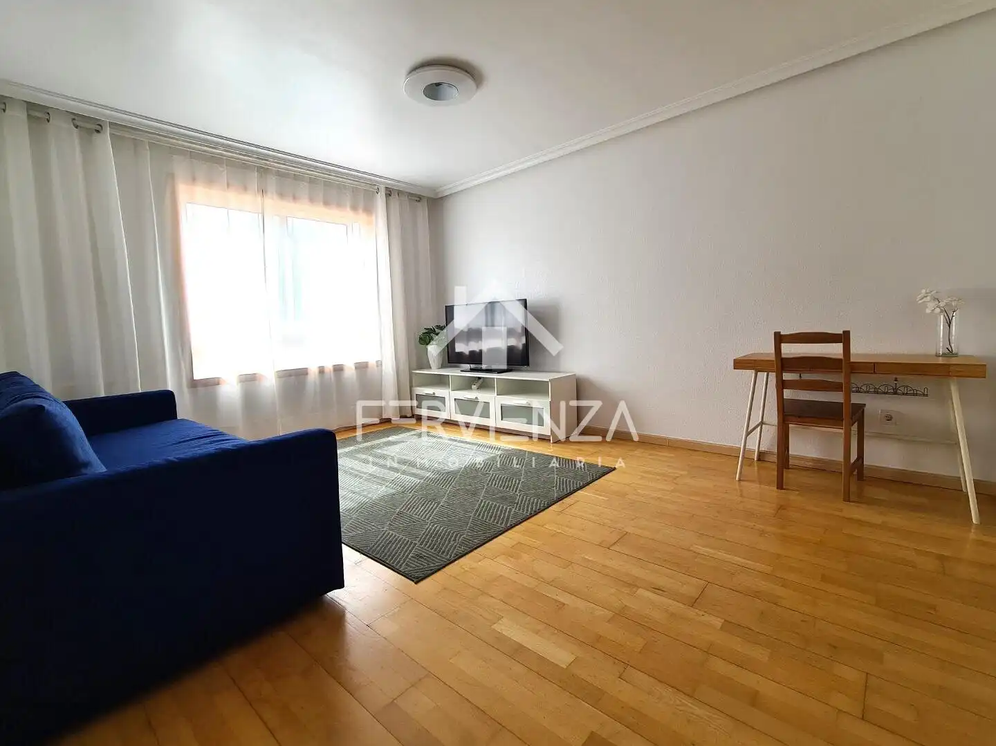 Sala d'estar de Pis en venda en Oviedo 
