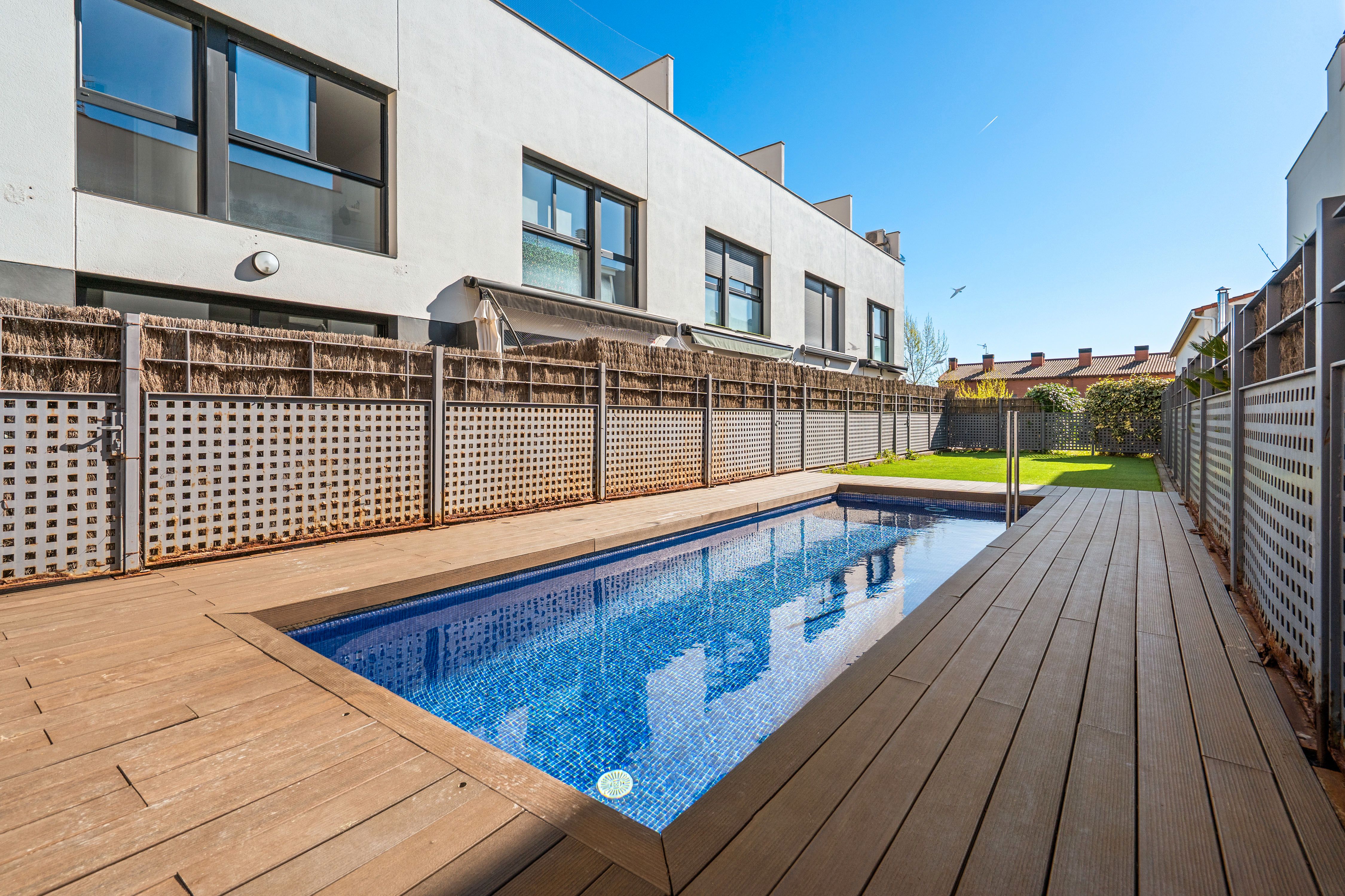 Single-family semi-detached for sale in Sant Celoni