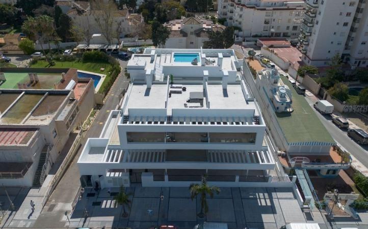 Exterior view of Garage for sale in Torremolinos