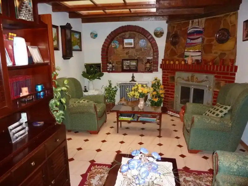 Sala d'estar de Casa o xalet en venda en Torres del Carrizal amb Calefacció, Moblat i Forn