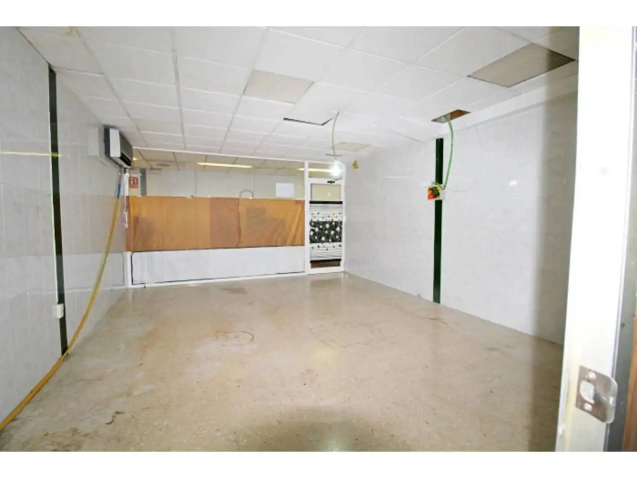 Business premises for sale in Avenida Sentmenat, imagen 2