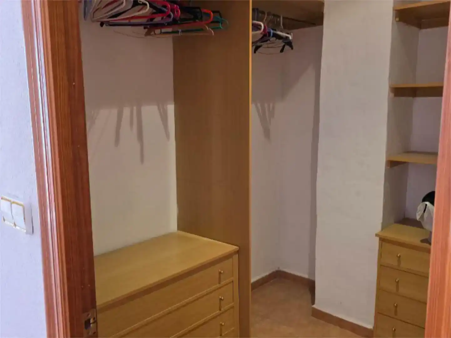 Schlafzimmer von Wohnung zur Miete in  Valencia Capital