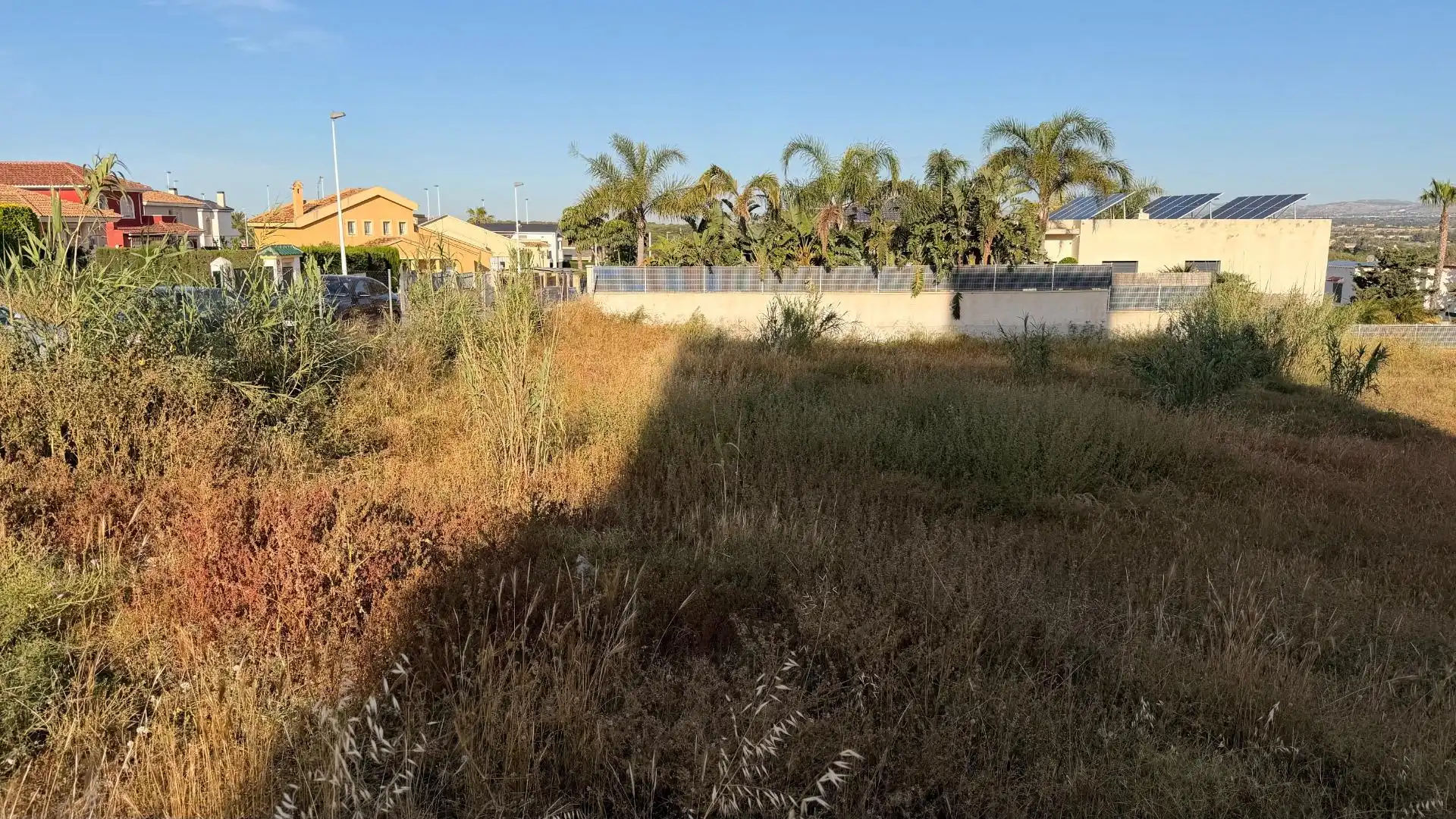 Terreno residencial en venta en Los Arenales del Sol, imagen 6