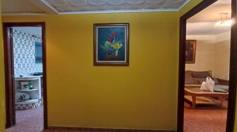 Foto 3 de Piso en venta en Calle de Ausiàs March, 13, Oliva pueblo, Oliva