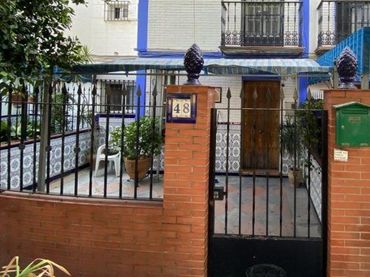 Terraced house for sale in Calle ANTONIO HUGO OMERIQUE 48