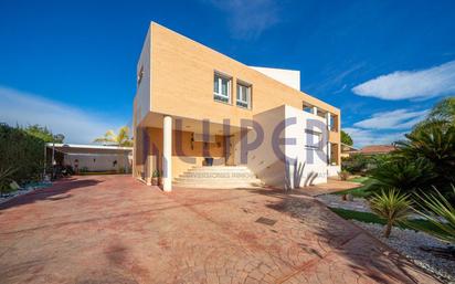 Exterior view of House or chalet for sale in San Vicente del Raspeig / Sant Vicent del Raspeig  with Air Conditioner, Heating and Terrace