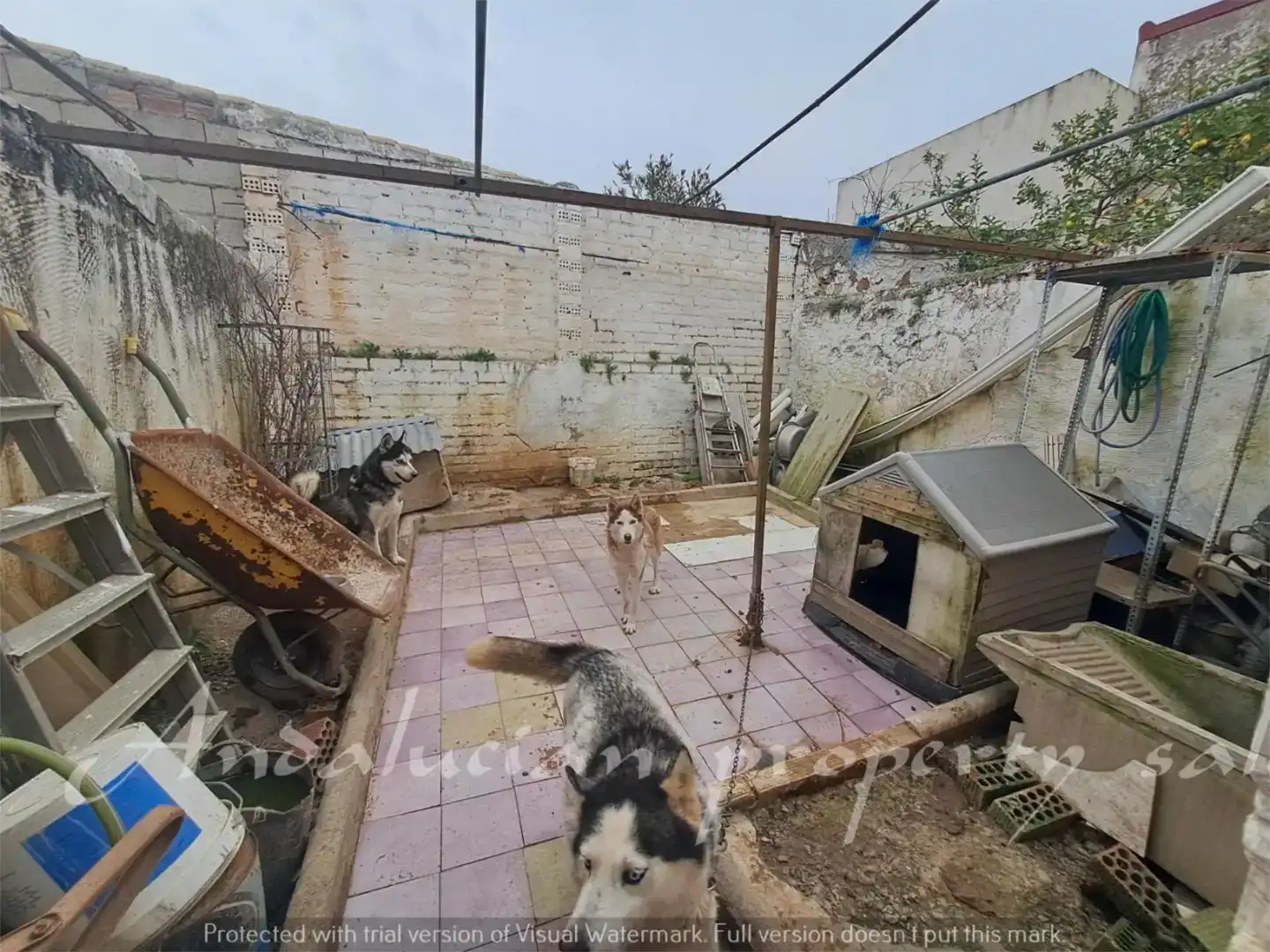 Casa adosada en venda en Cuevas de San Marcos amb Balcó