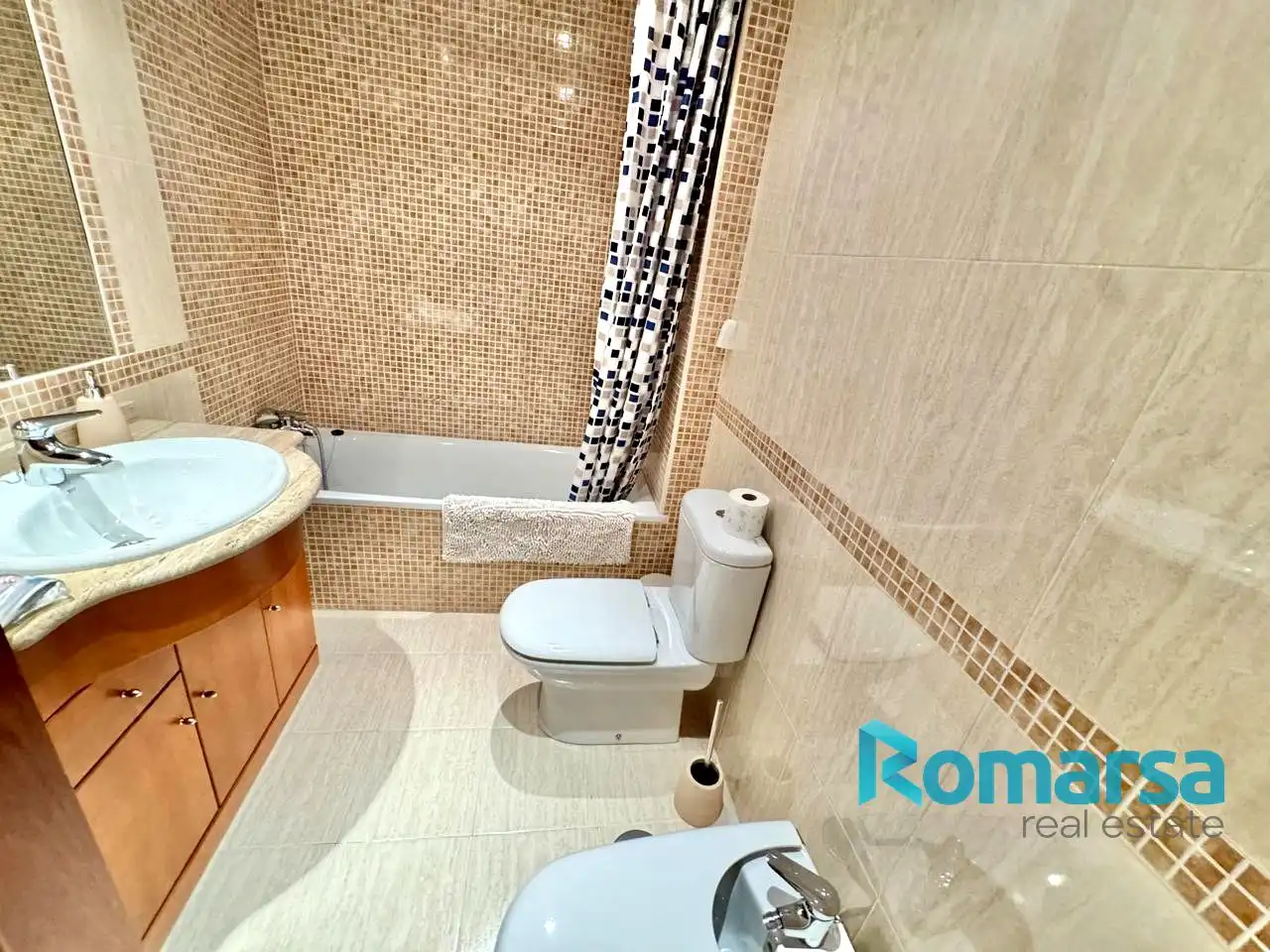 Bathroom of Flat for sale in Ávila  with Heating, Terrace and Furnished