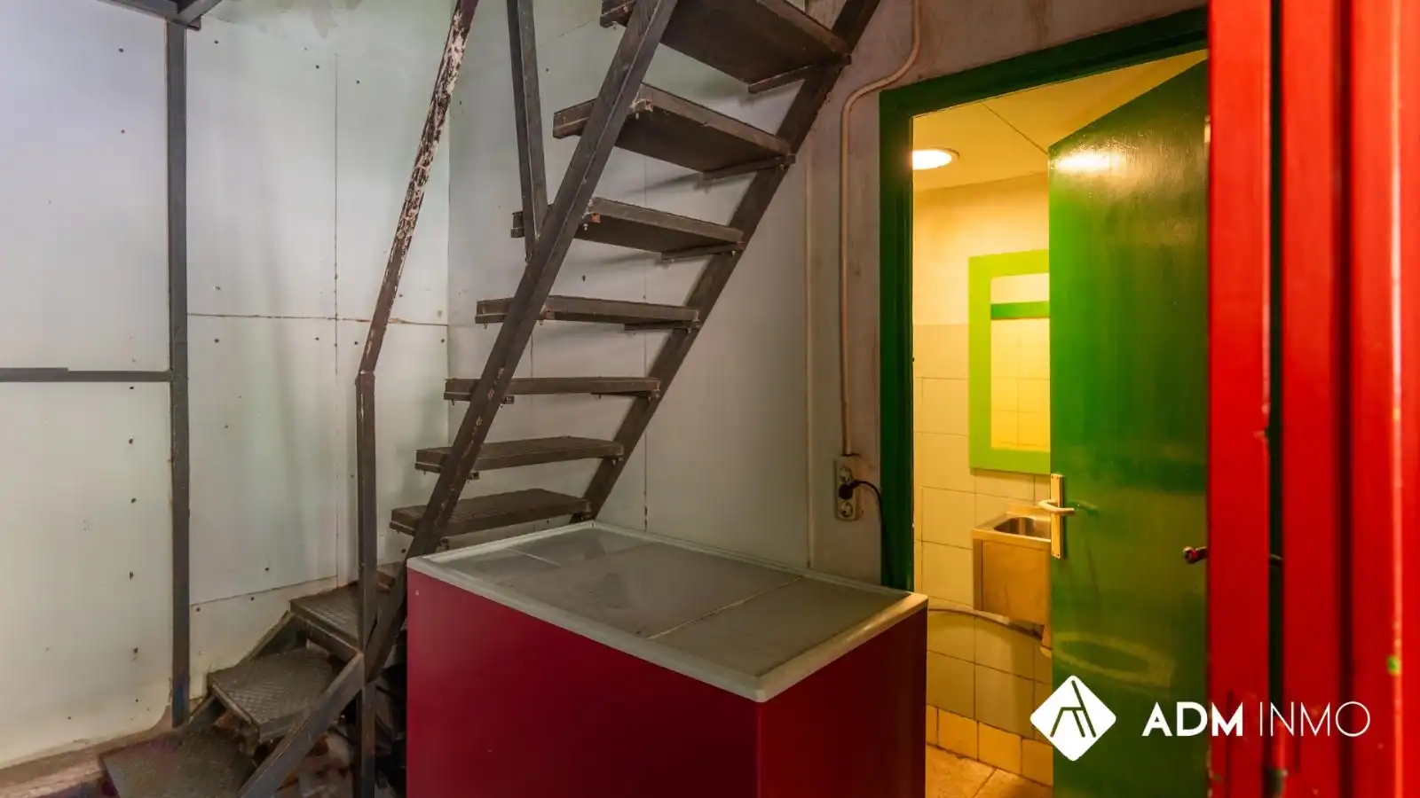 Local comercial en venta en Cronista Sesse, imagen 9