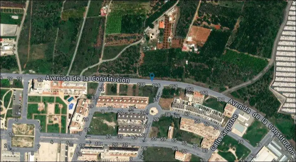 Terreny residencial en venda a Avinguda de la Constitució, imagen 2