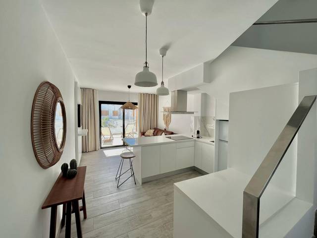 Dúplex en Alquiler en Parque Holandés