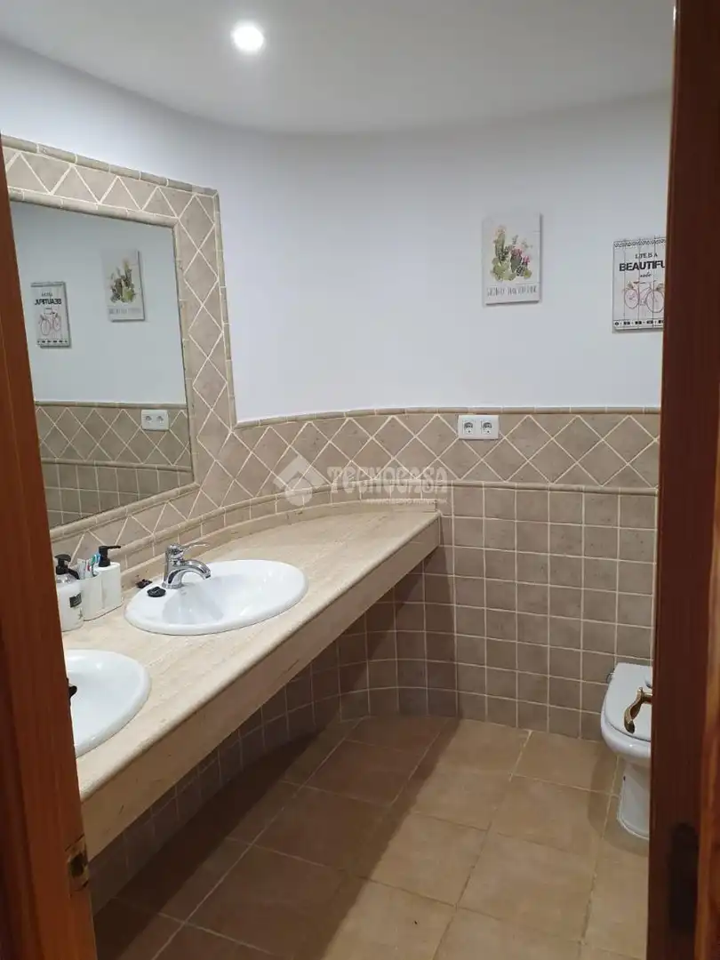 Bany de Pis en venda en Armilla amb Aire condicionat i Balcó