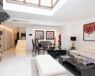 Living room of Duplex for sale in  Madrid Capital  with Air Conditioner, Heating and Storage room