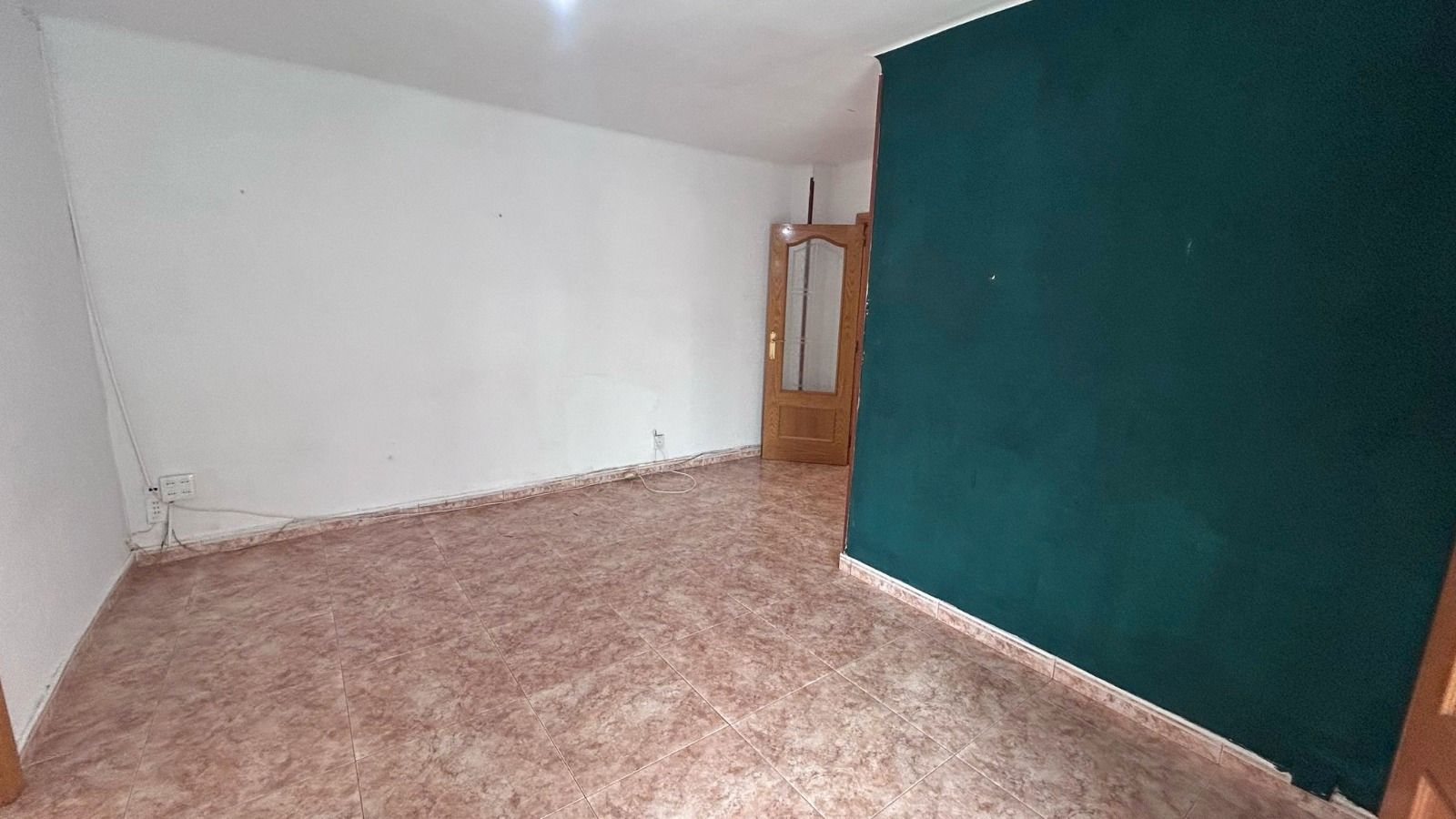 Wohnung zum verkauf in Calle CATALANS, La Gavarra, Cornellà de Llobregat
