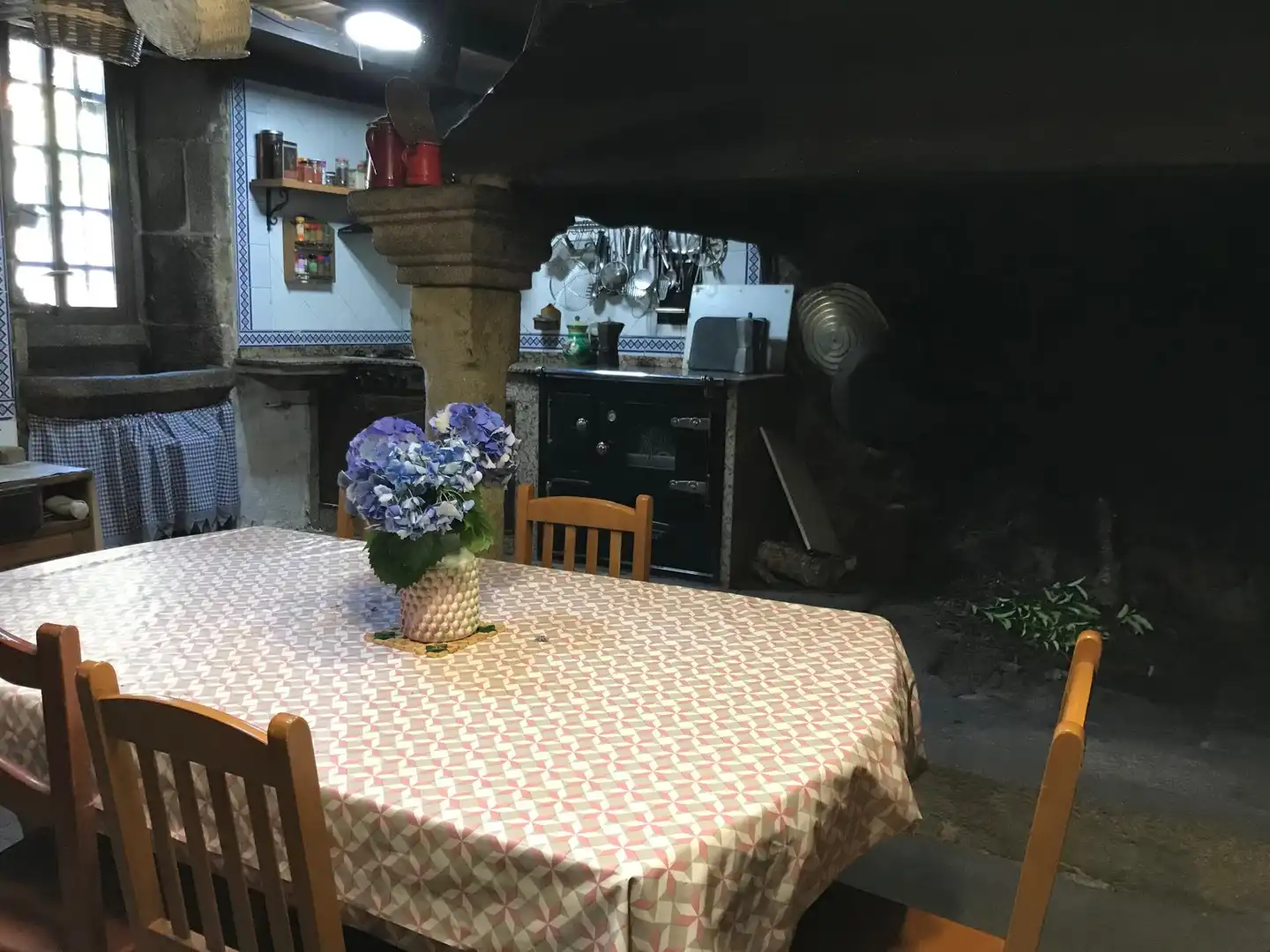 Cocina de Finca rústica en venta en Rois con Calefacción y Piscina