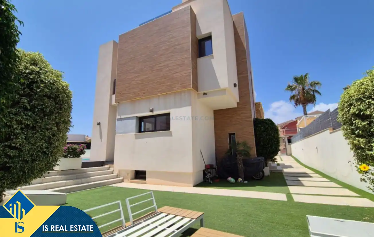 Villa avec piscine à vendre à Playa de los Locos, imagen 6