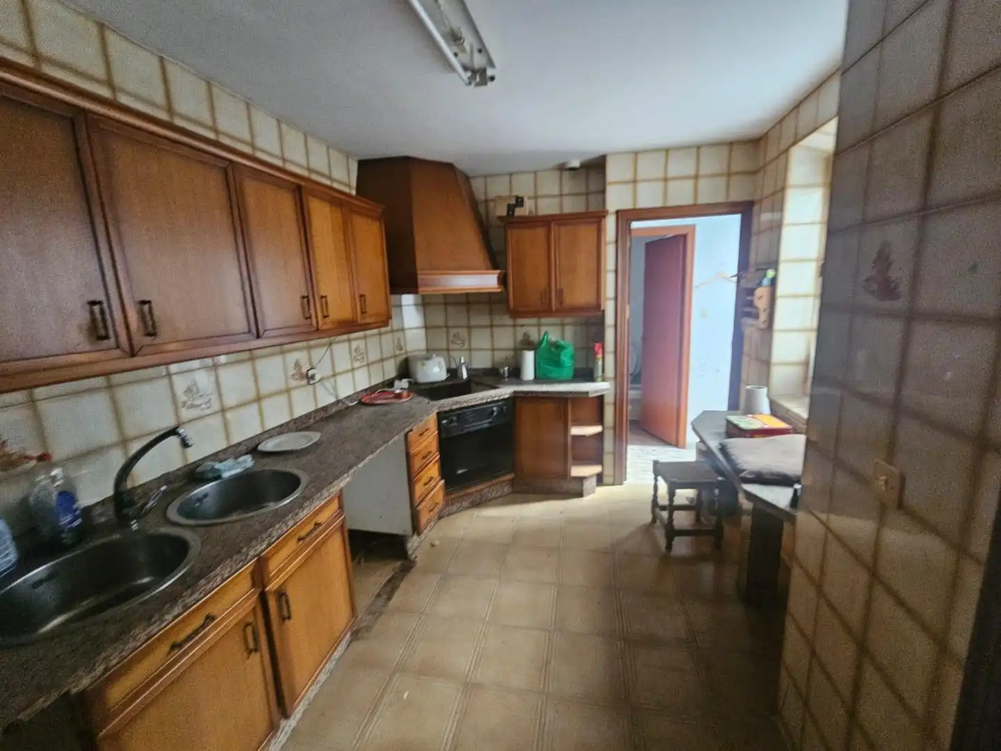 Kitchen of Houses for sale in Córdoba