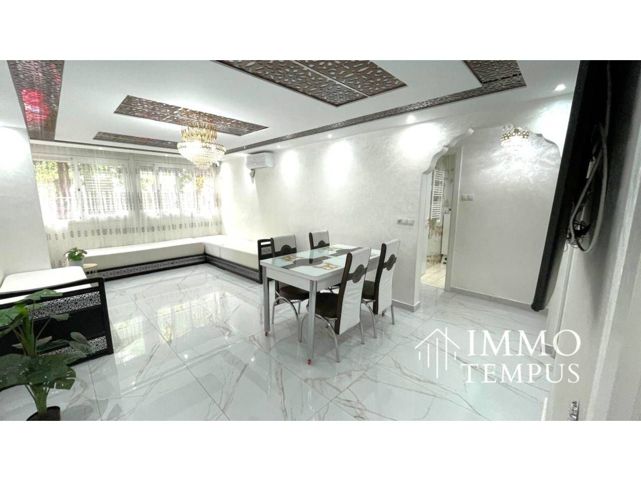 Dining room of Flat for sale in Terrassa  with Air Conditioner