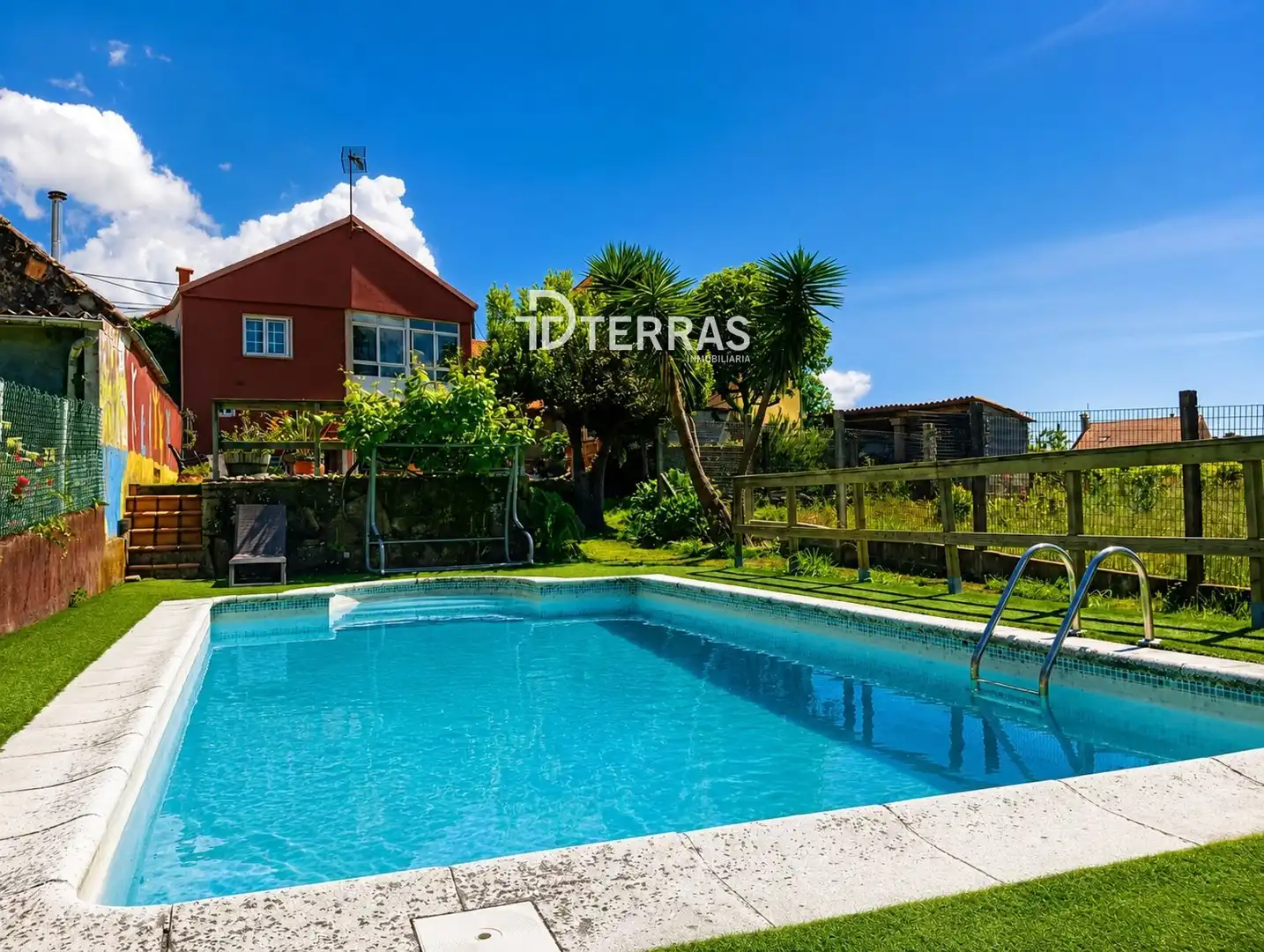 Schwimmbecken von Haus oder Chalet zum Verkauf in Poio mit Heizung, Abstellraum und Schwimmbad