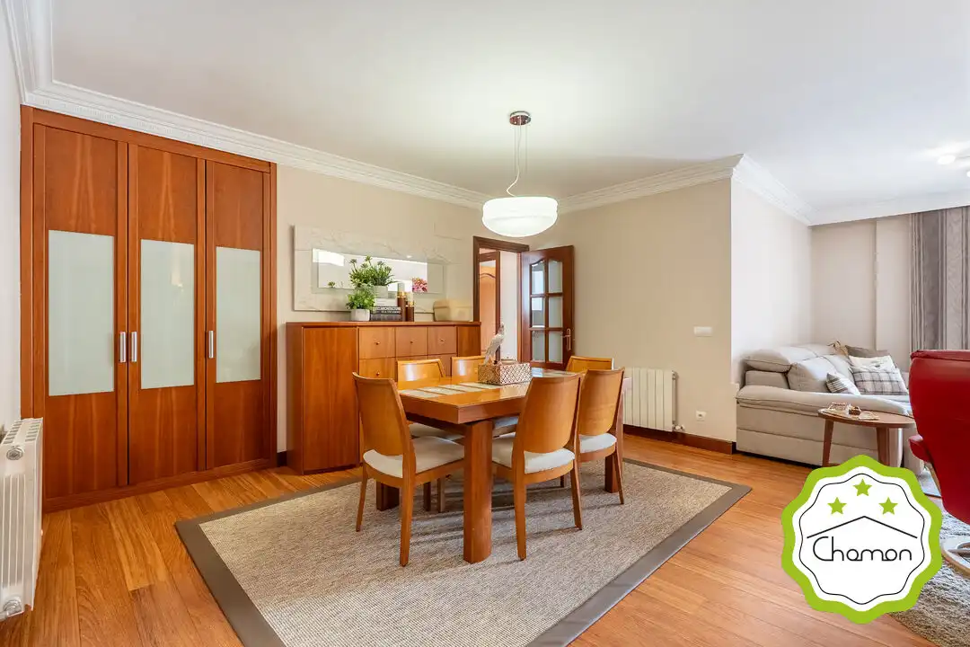 Flat for sale in Iralabarri