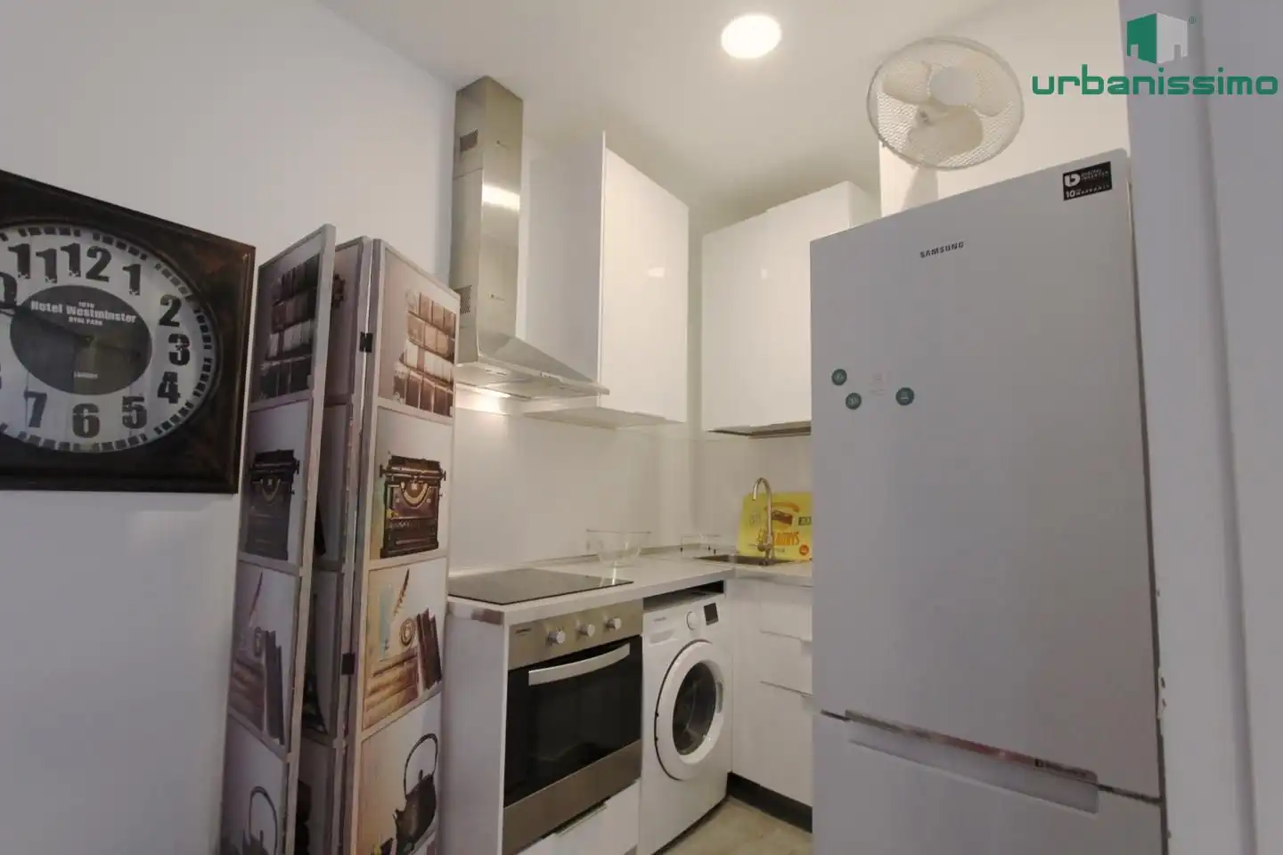 Kitchen of Apartments for sale in Madrid  with Air Conditioner