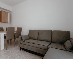 Sala d'estar de Pis de lloguer en  Huesca Capital amb Calefacció, Forn i Rentadora