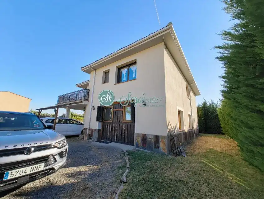 Villa zum Verkauf in Santa María la Real de Nieva, imagen 107