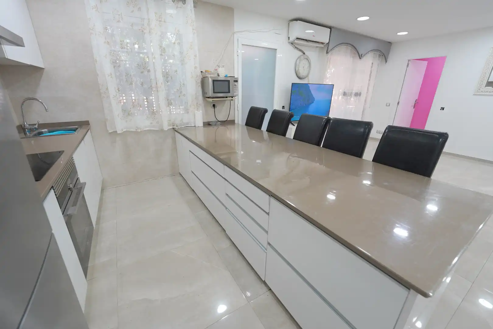Cocina de Piso en venta en Barcelona con Aire acondicionado, Horno y Balcón
