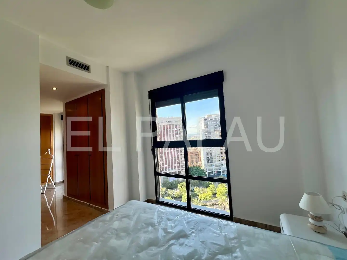 Piso de alquiler en Barrio de Benicalap