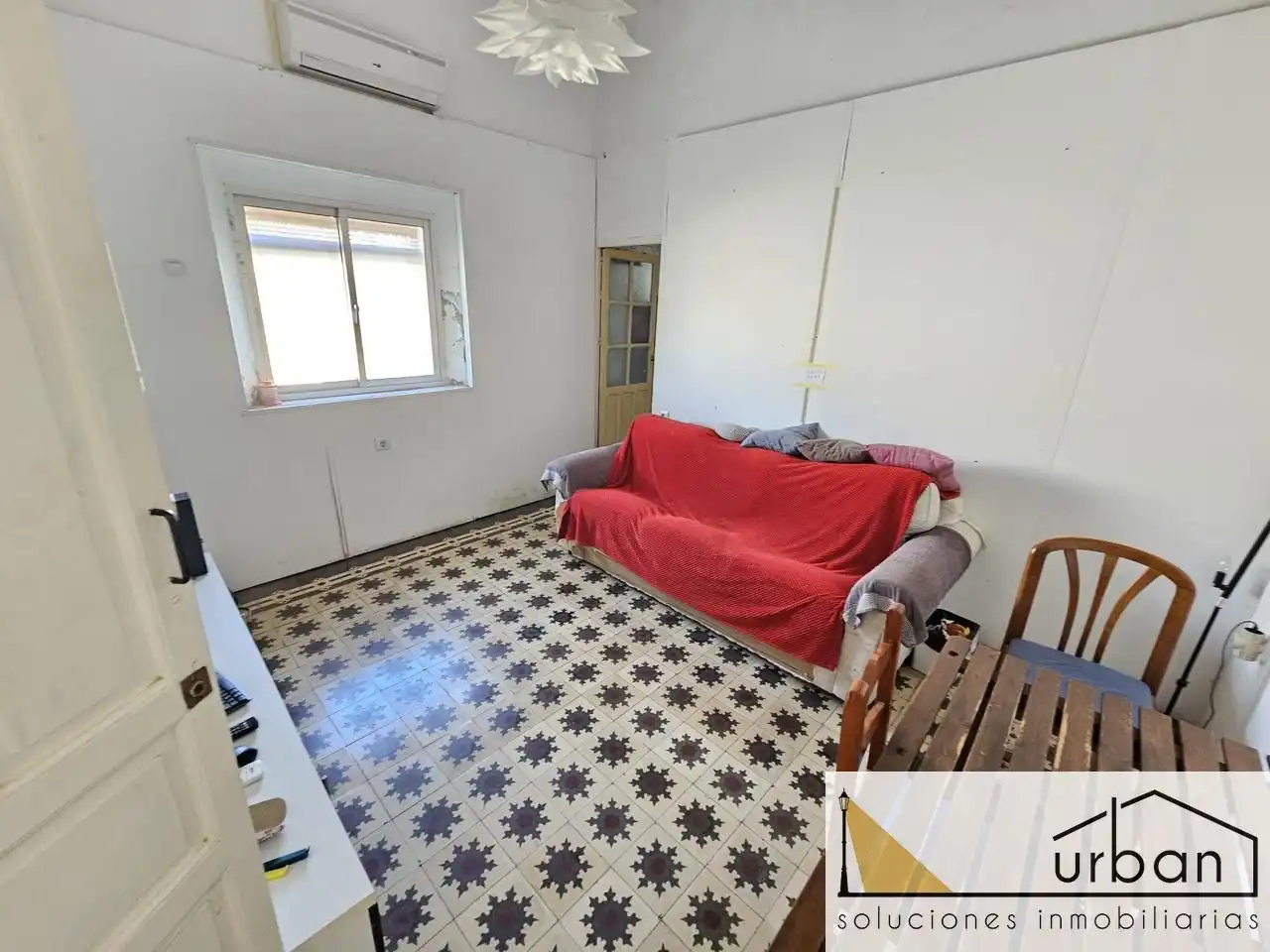 Sala de estar de Casa o chalet en venta en Chipiona con Aire acondicionado, Jardín privado y Trastero
