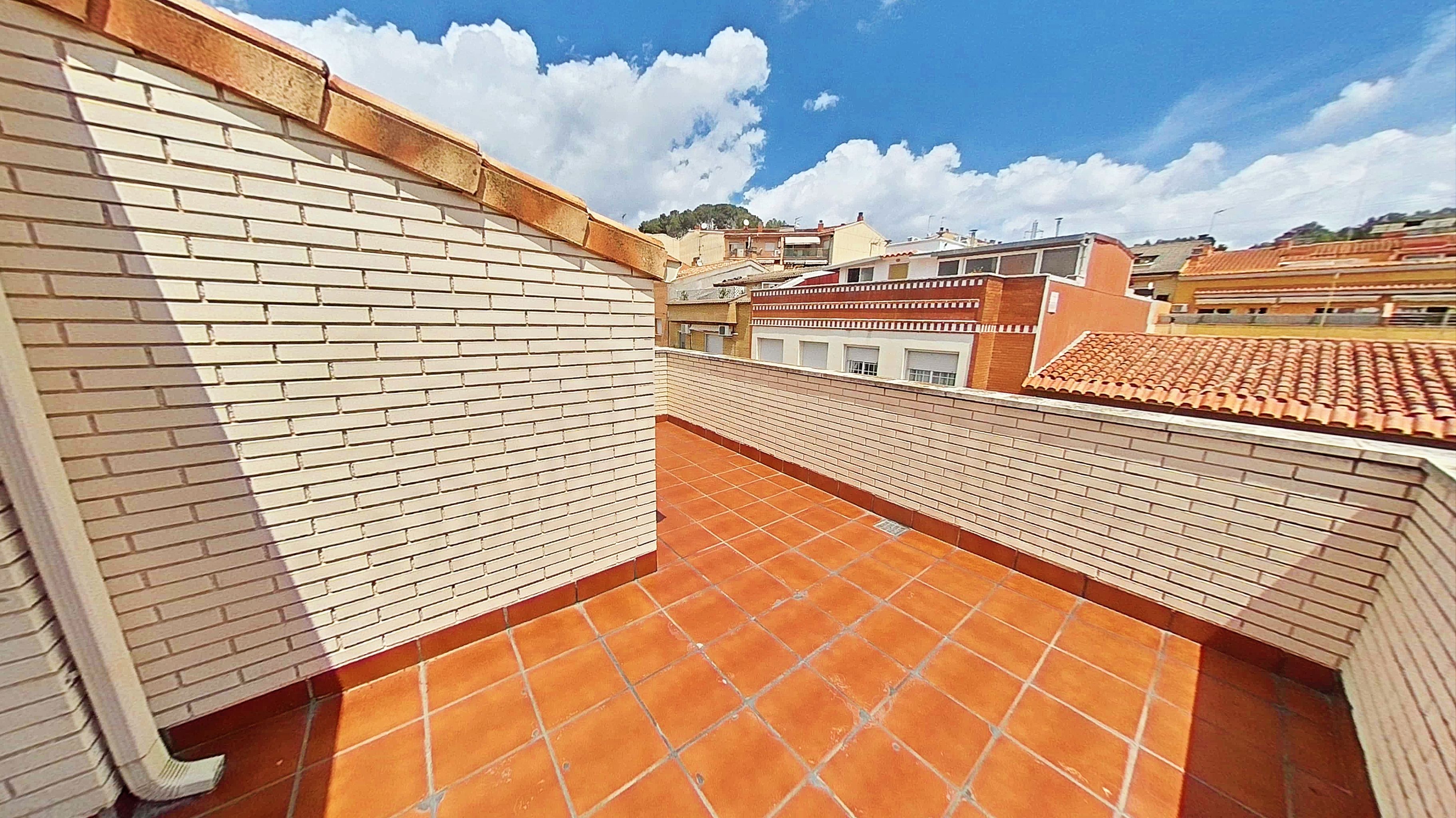 Terrace of Duplex for sale in Rubí  with Heating, Terrace and Oven