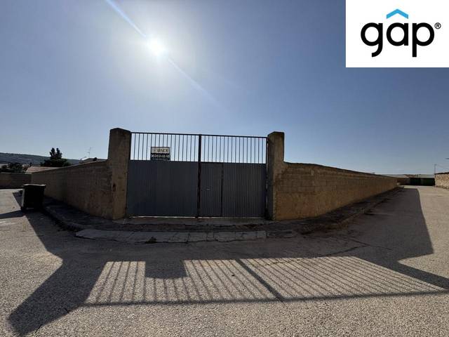Terreno residencial en Venta en Reyes Católicos en Villares del Saz