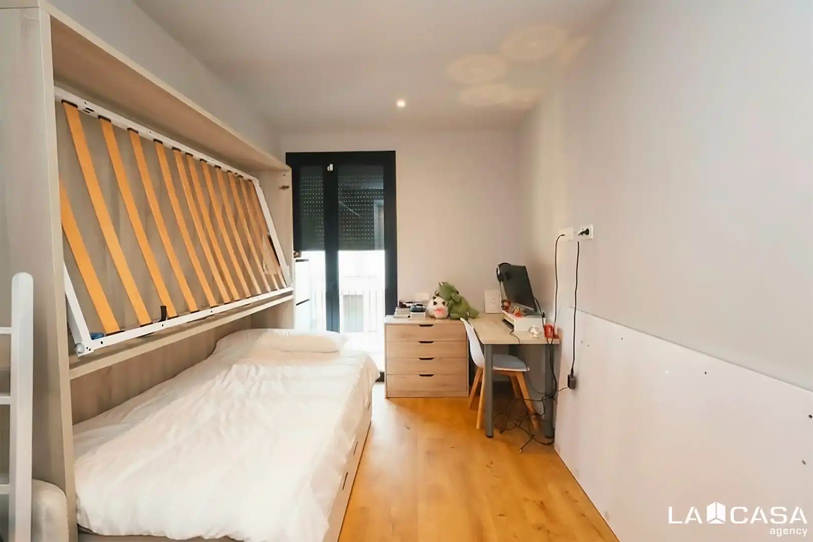 Penthouse with terrace for sale in Carrer de l'Aprestadora, imagen 20
