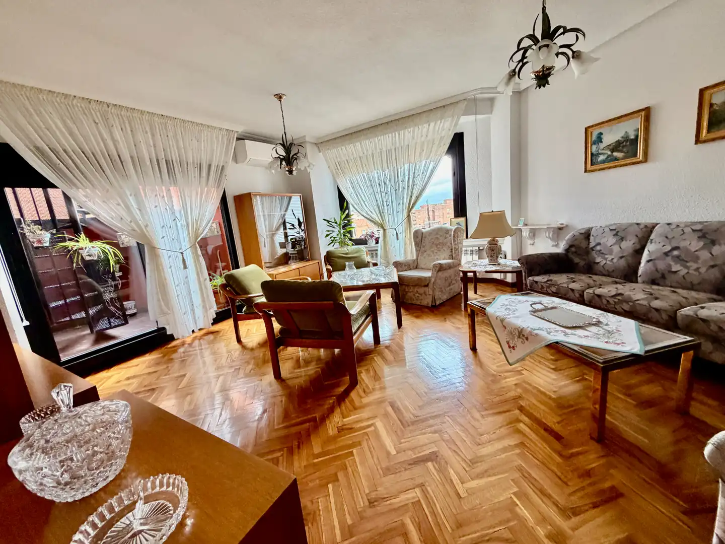 Sala de estar de Dúplex en venta en Leganés con Aire acondicionado, Calefacción y Jardín privado