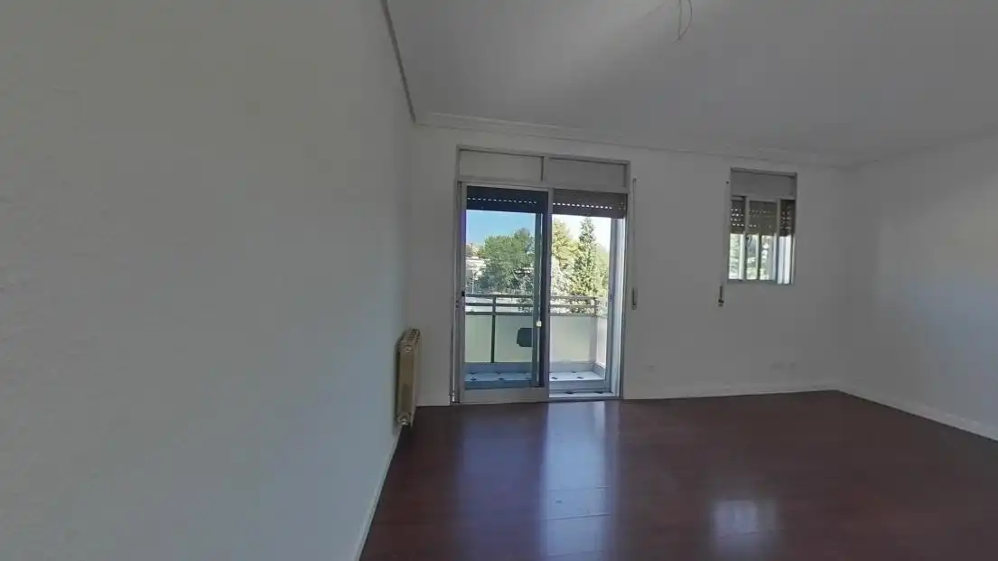 Sala de estar de Piso en venta en Madrid con Calefacción, Terraza y Horno