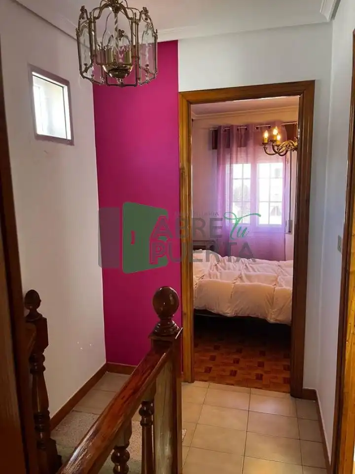 Dormitori de Casa o xalet en venda en Castro Caldelas amb Calefacció i Traster