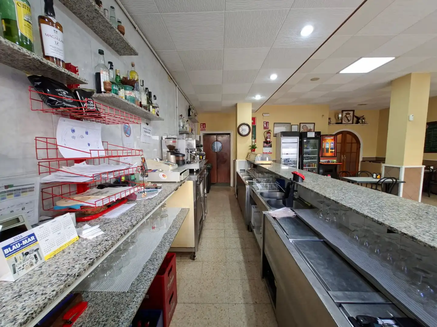 Commercial properties for sale in Llinars del Vallès  with Air Conditioner, Heating and Furnished