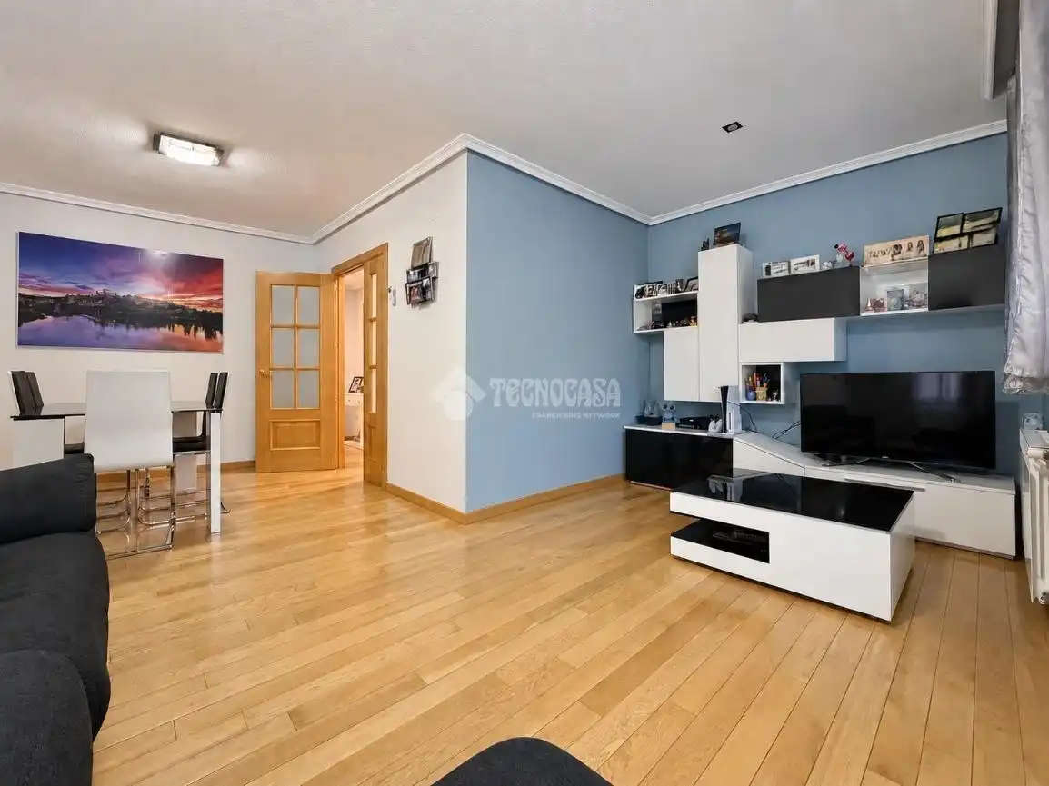 Piso en venta en El Quiñón, imagen 2
