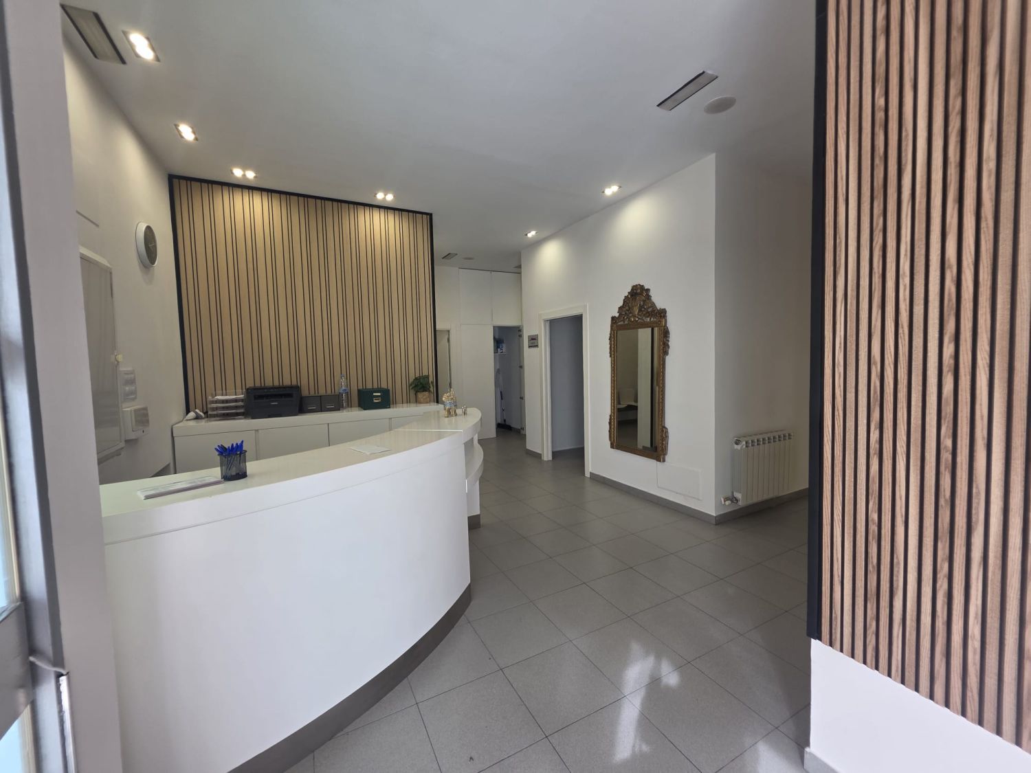 Local de alquiler en Zabalgana